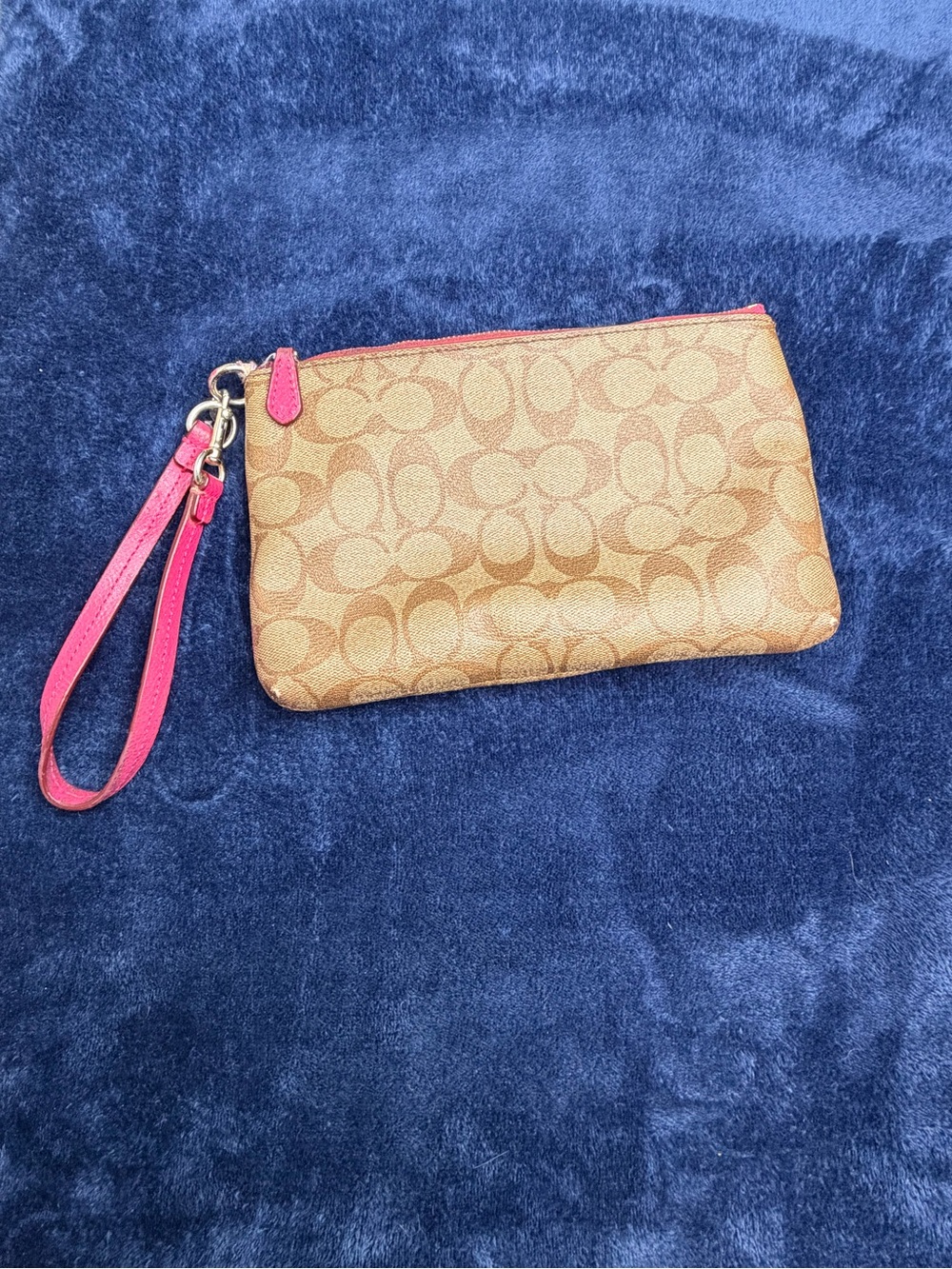 Coach Brown Signature Canvas Wristlet with Pink Trim - Picture 2 of 8